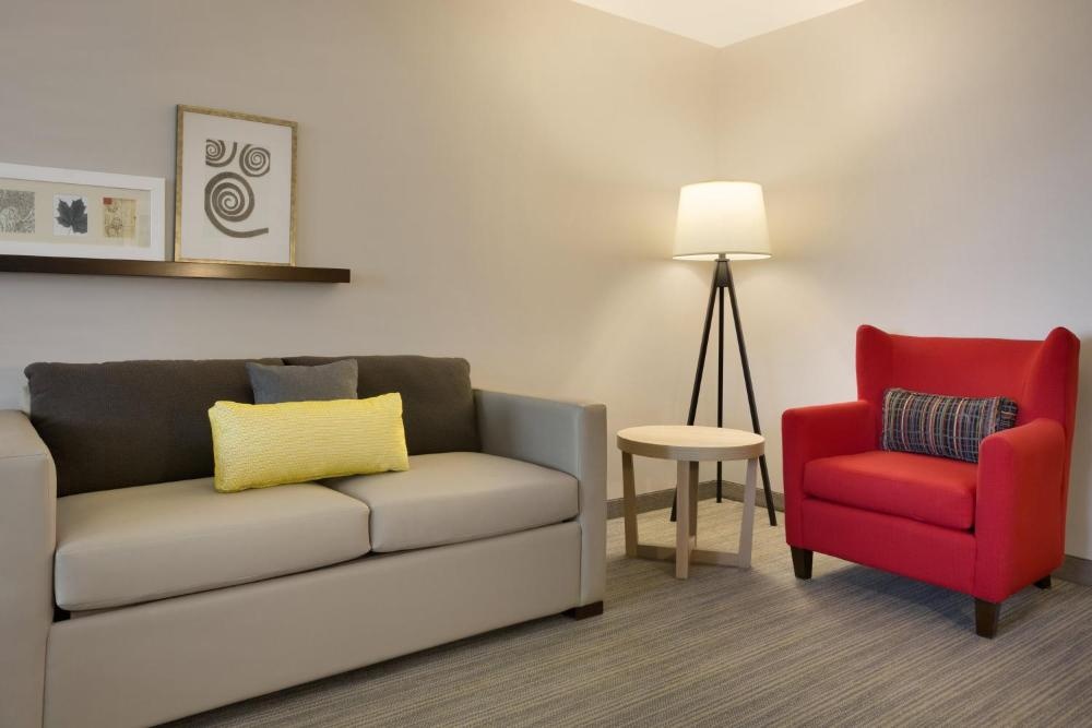Country Inn & Suites by Radisson Asheville River Arts District Image 11