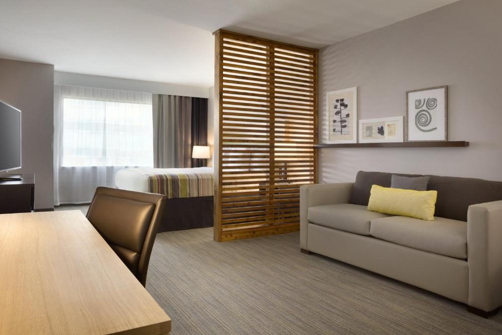 Country Inn & Suites by Radisson Asheville River Arts District Image 25